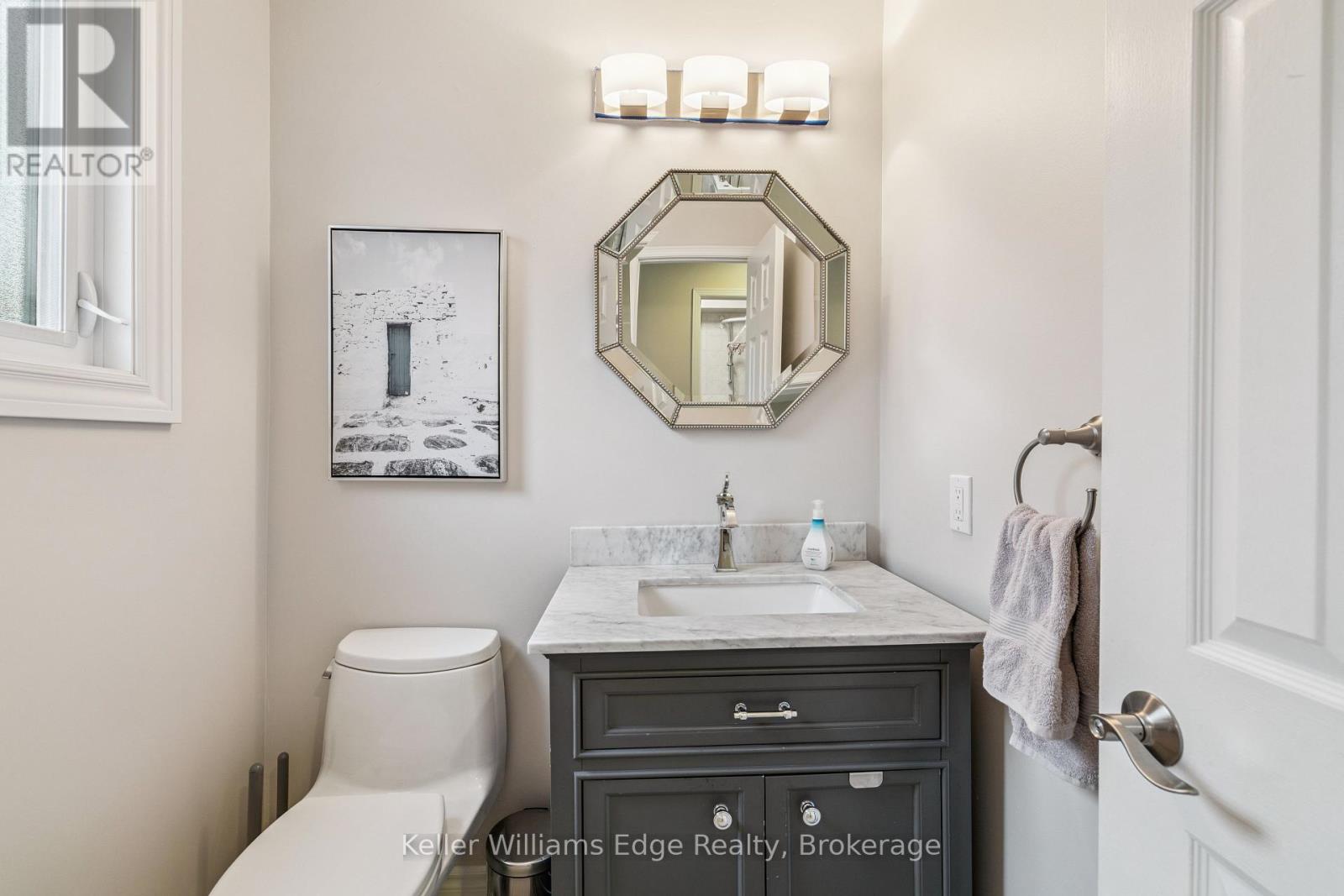 1121 Manor Road, Oakville, Ontario  L6M 1G3 - Photo 19 - W12261325