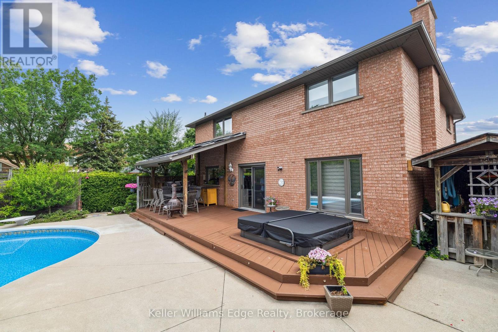 1121 Manor Road, Oakville, Ontario  L6M 1G3 - Photo 34 - W12261325