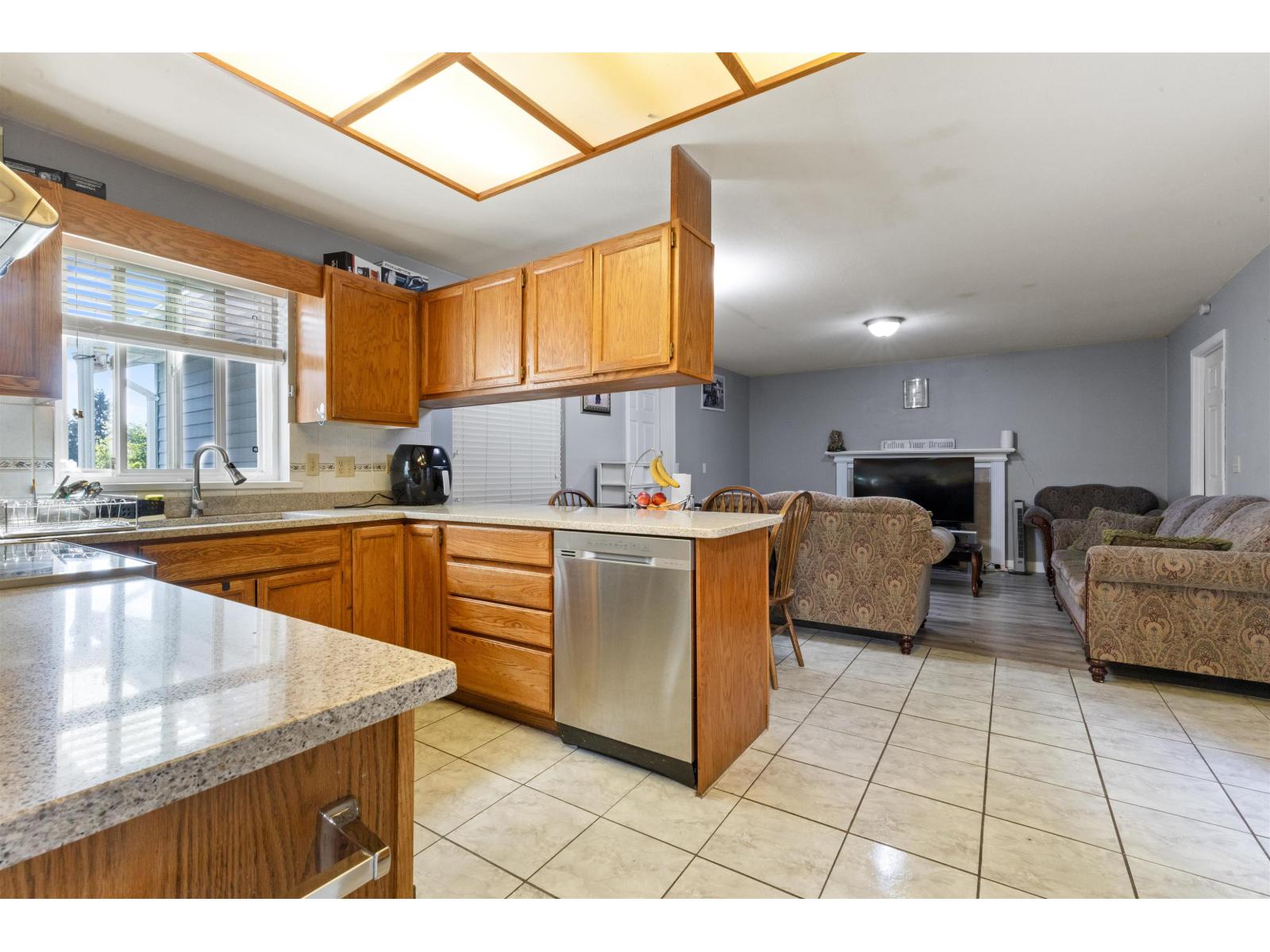 13278 98 Avenue, Surrey, British Columbia  V3T 5M9 - Photo 16 - R3048598