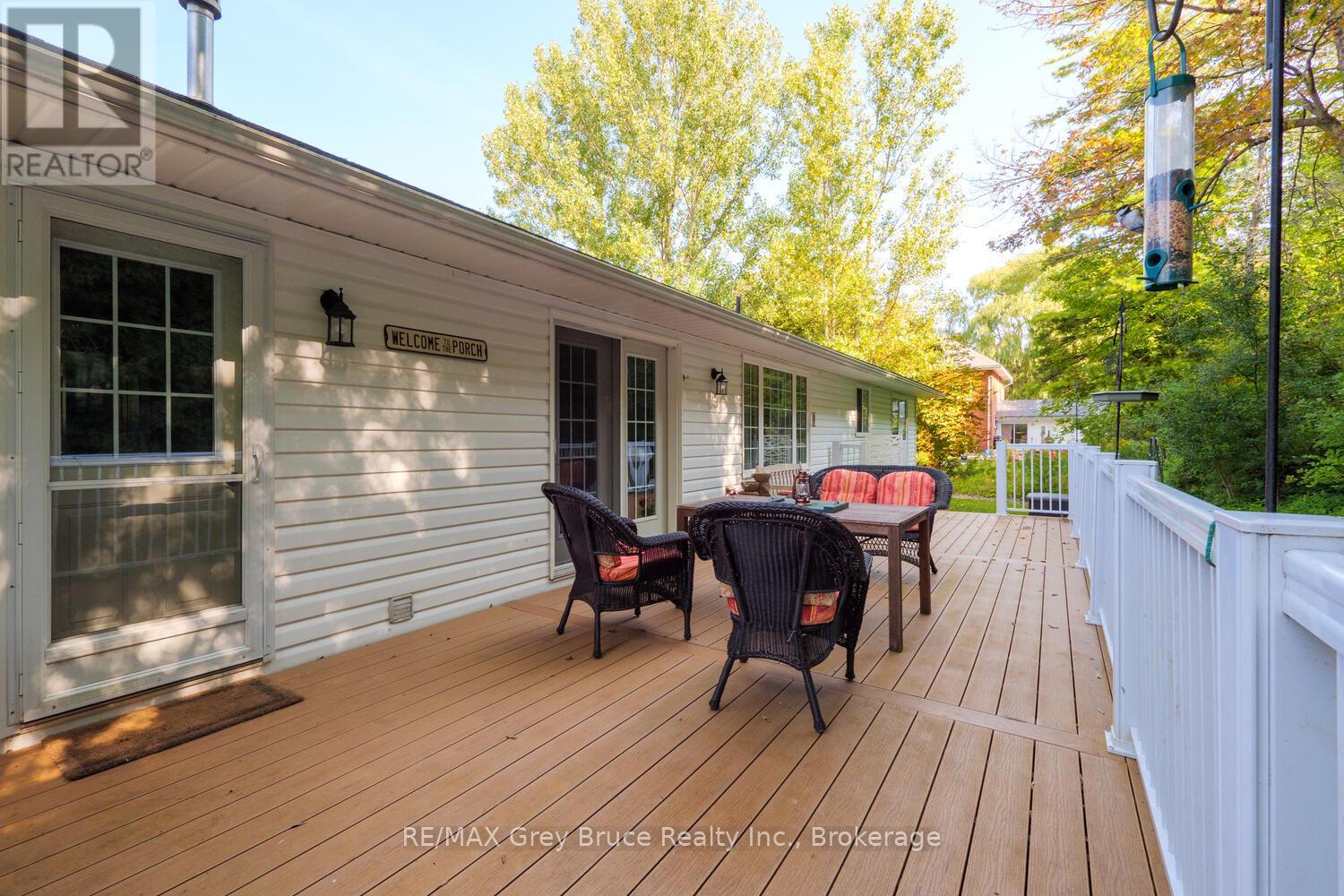 501204 Grey 1 Road, Georgian Bluffs, Ontario  N0H 2T0 - Photo 38 - X12409600