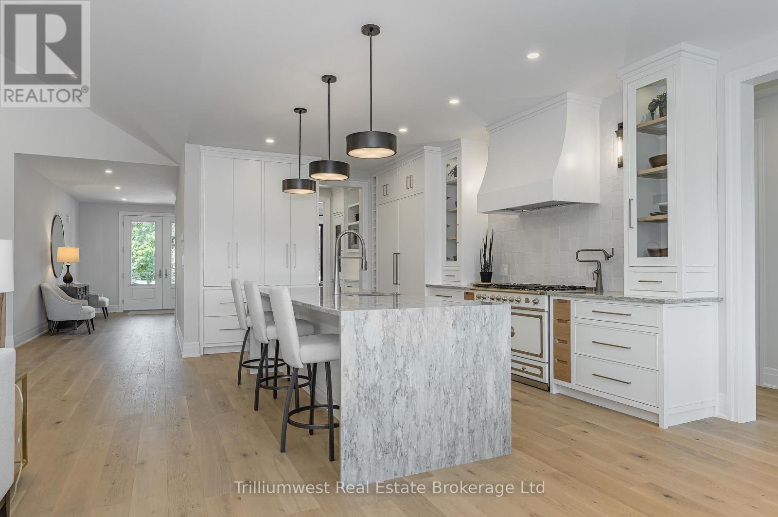 10 Inverhill Road, Centre Wellington, Ontario  N0B 1B0 - Photo 16 - X12409677
