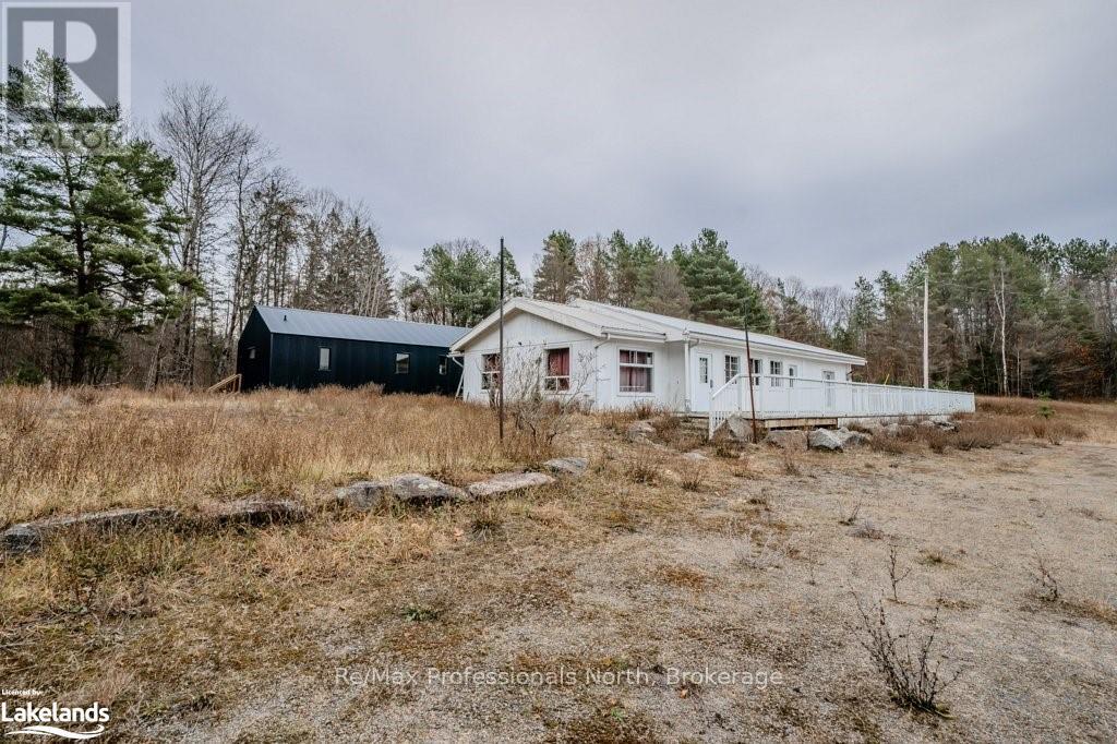 2180-2186 Highway 141, Muskoka Lakes (Watt), Ontario  P0B 1L0 - Photo 35 - X12409702