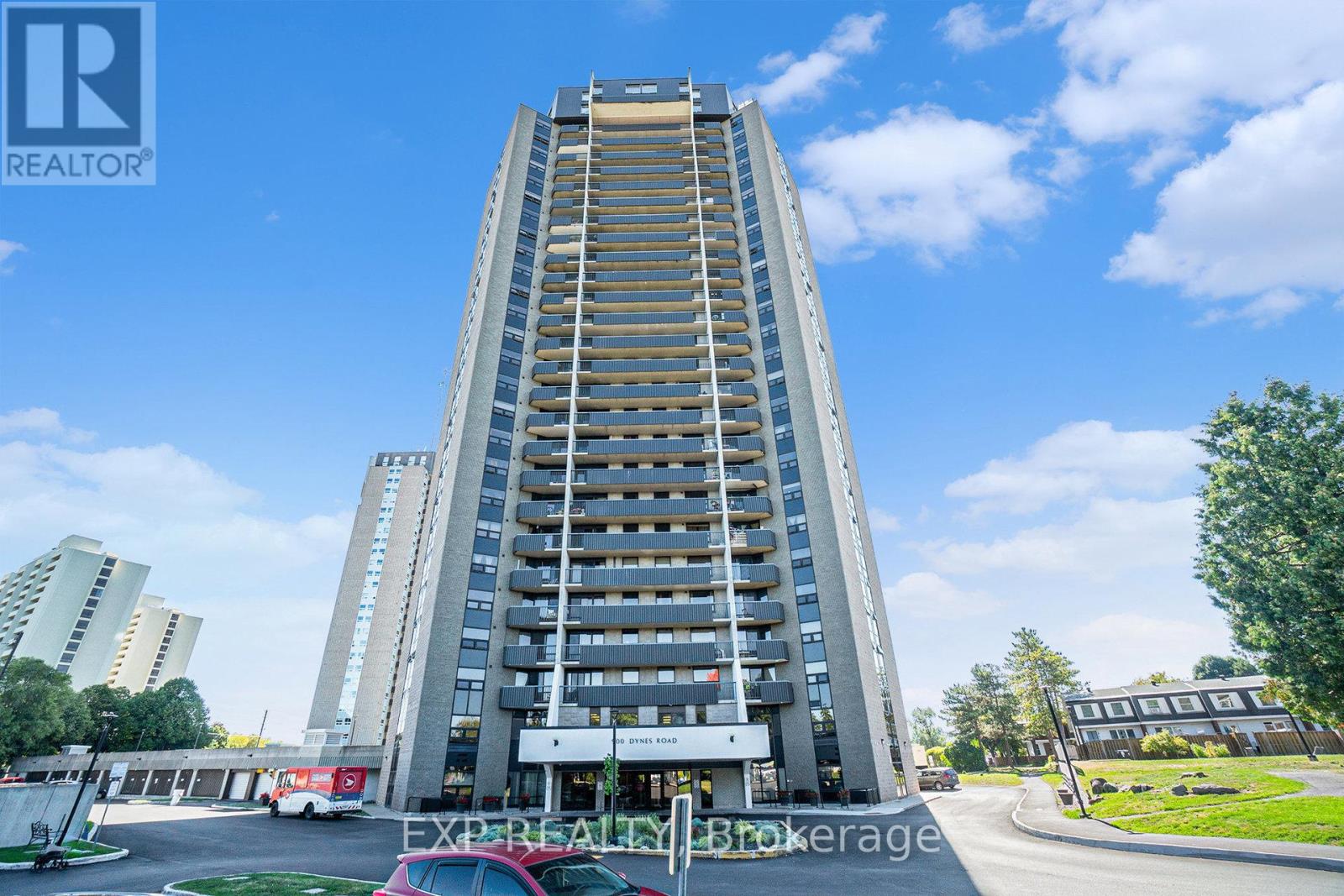 408 - 900 DYNES ROAD, Ottawa, Ontario