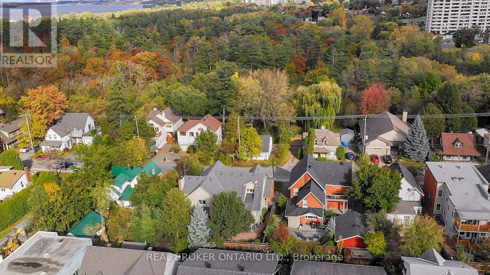 229 Britannia Road, Ottawa, Ontario  K2B 5X1 - Photo 9 - X12409692