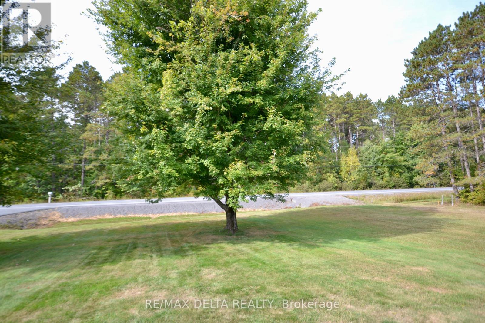4725 Champlain Street, Clarence-Rockland, Ontario  K0A 1E0 - Photo 22 - X12409704