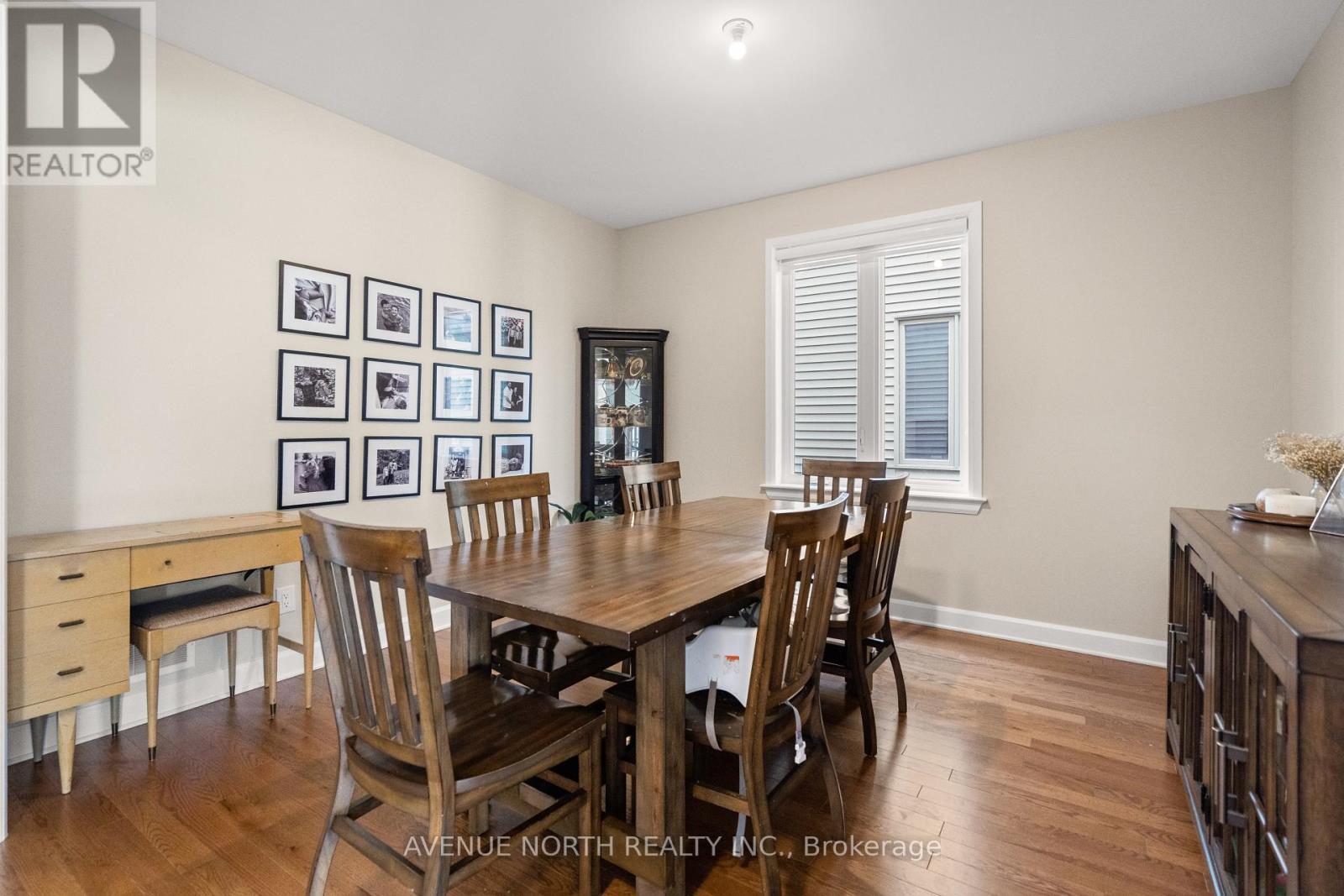 809 Gamble Drive, Russell, Ontario  K4R 0G6 - Photo 5 - X12409710
