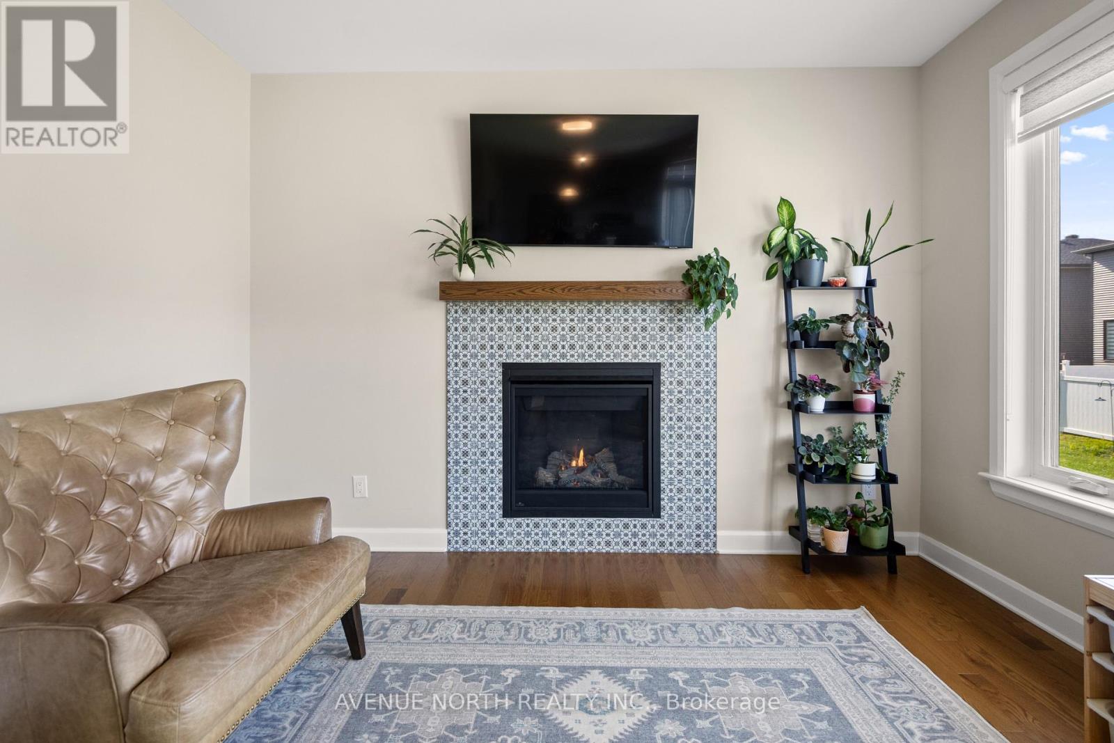 809 Gamble Drive, Russell, Ontario  K4R 0G6 - Photo 7 - X12409710