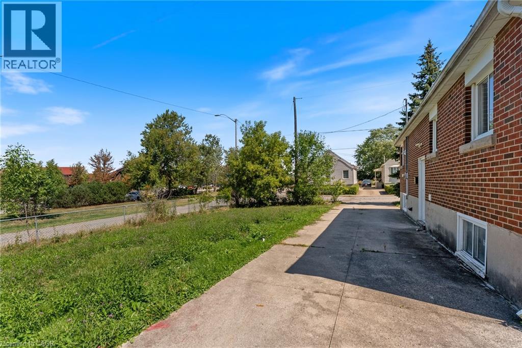 4083 Acheson Avenue, Niagara Falls, Ontario  L2E 3L8 - Photo 39 - 40767219