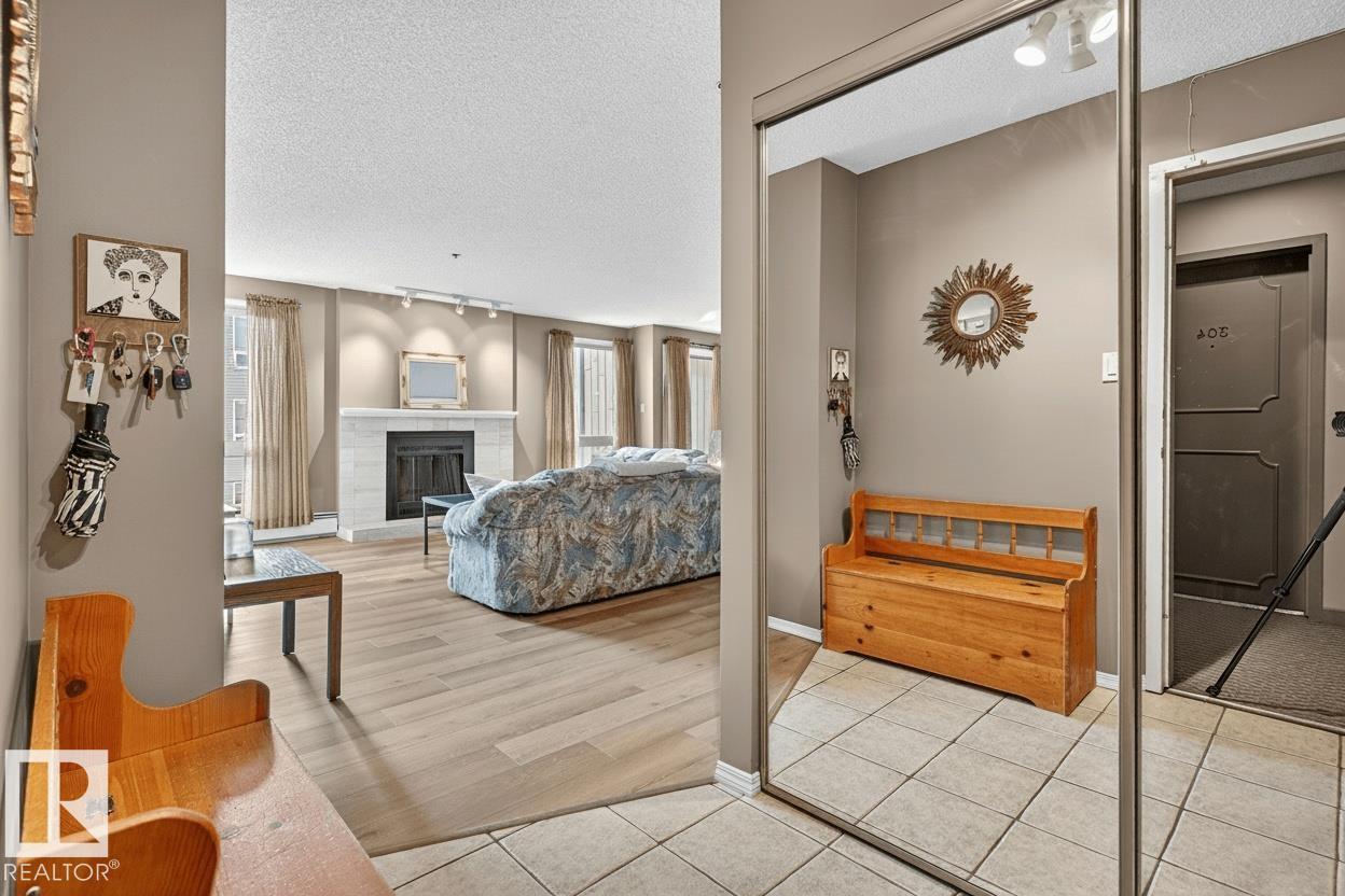#305 10171 119 St Nw, Edmonton, Alberta  T5K 1Z1 - Photo 12 - E4456992