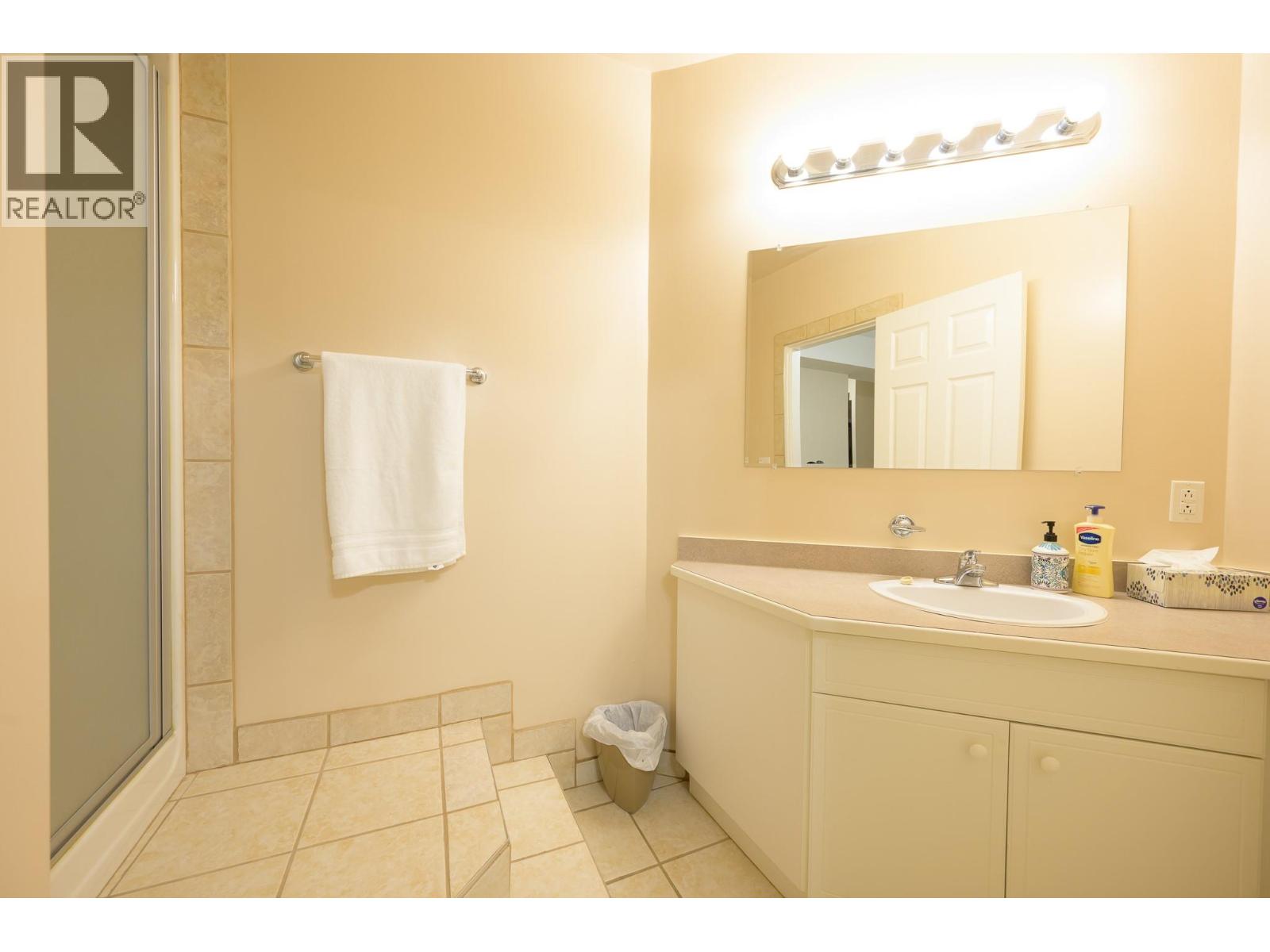 1530 Hartford Avenue, Kamloops, British Columbia  V2B 8J1 - Photo 41 - 10363258