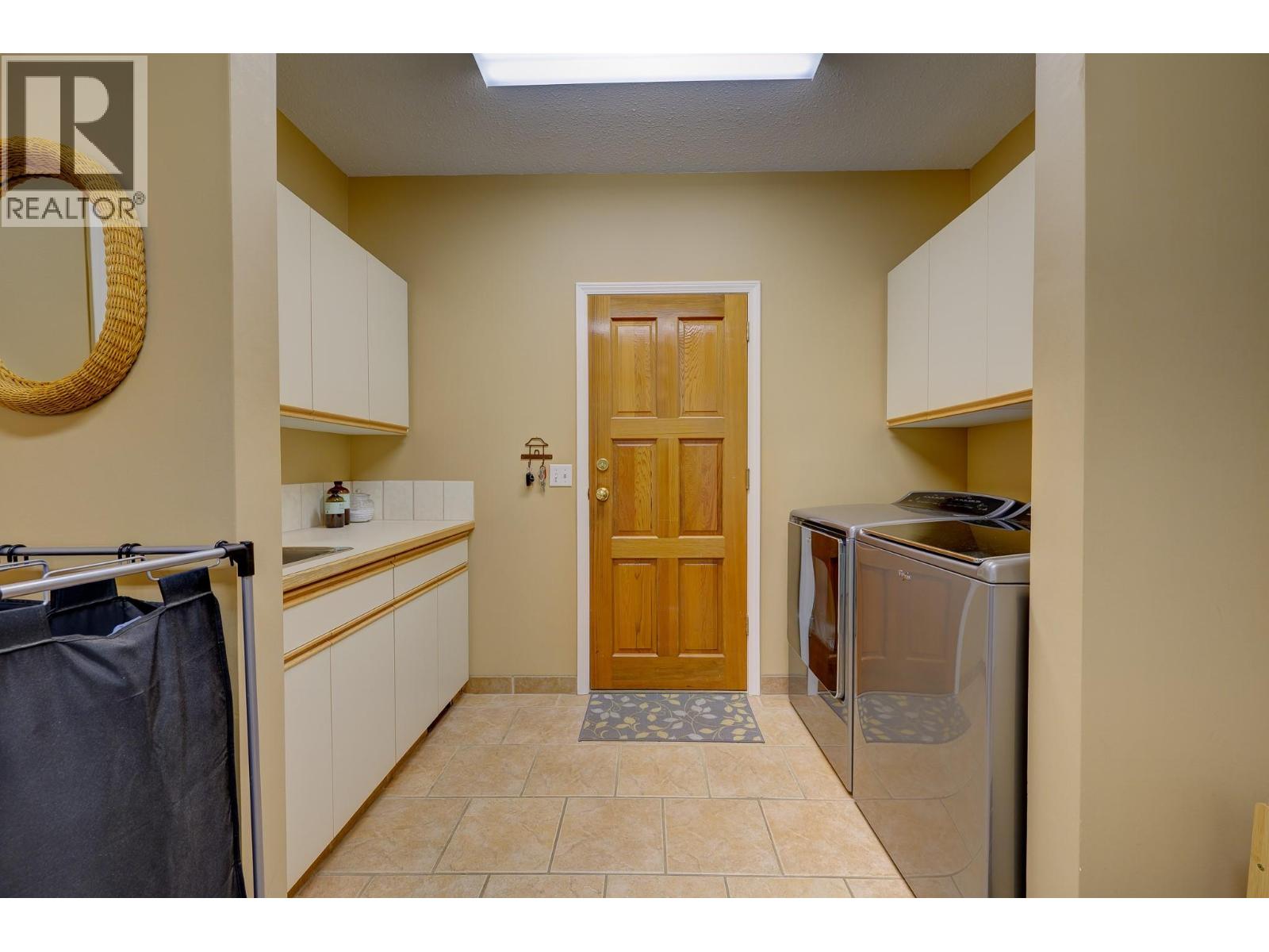 1530 Hartford Avenue, Kamloops, British Columbia  V2B 8J1 - Photo 23 - 10363258