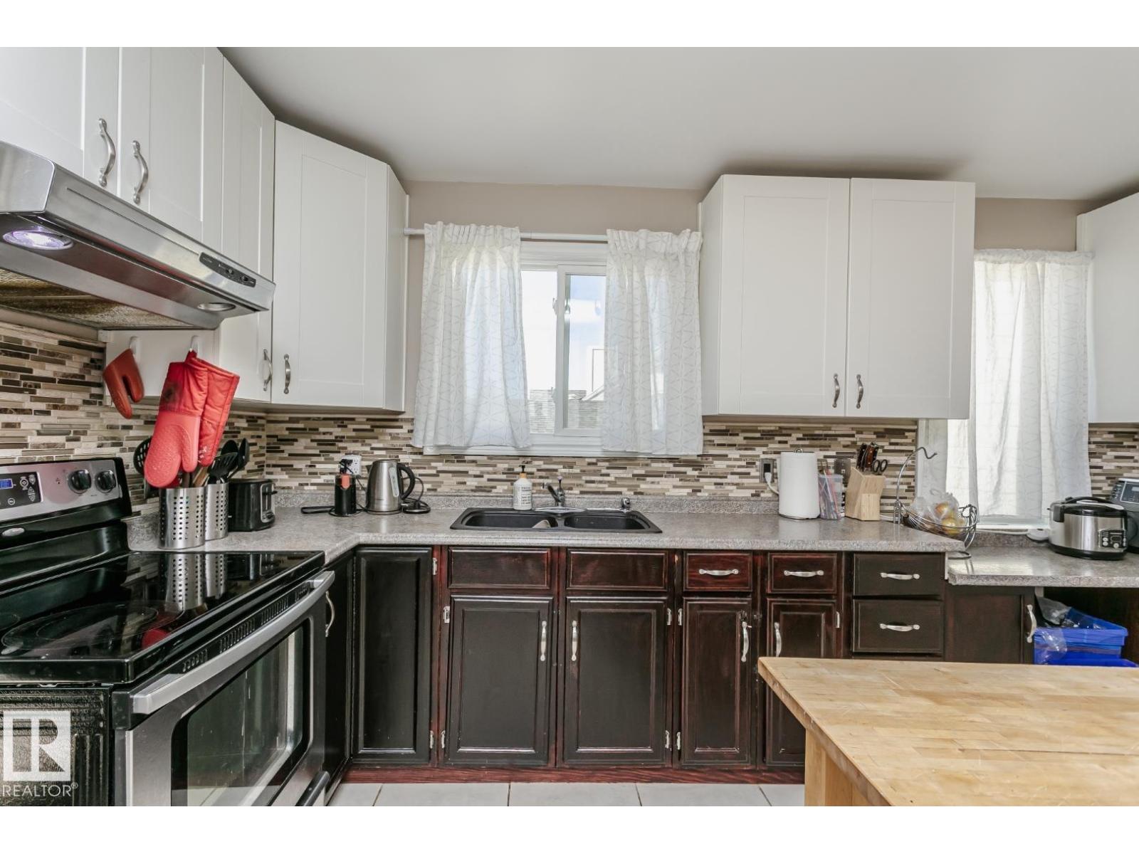 3520 33 Av Nw, Edmonton, Alberta  T6L 5G6 - Photo 14 - E4458124
