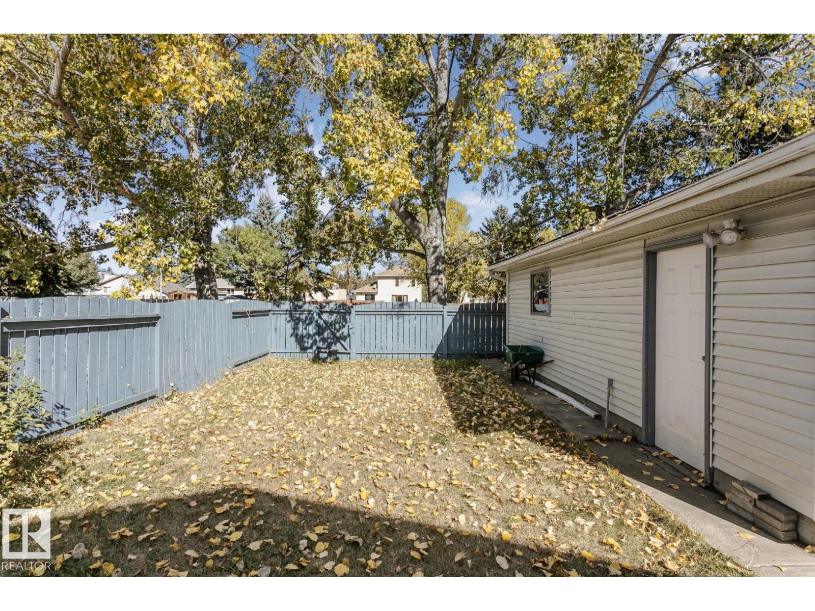 3520 33 Av Nw, Edmonton, Alberta  T6L 5G6 - Photo 37 - E4458124