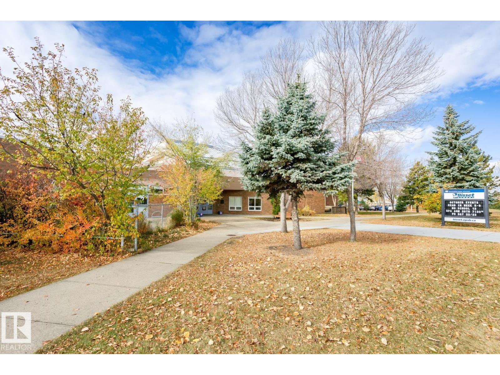 3520 33 Av Nw, Edmonton, Alberta  T6L 5G6 - Photo 40 - E4458124