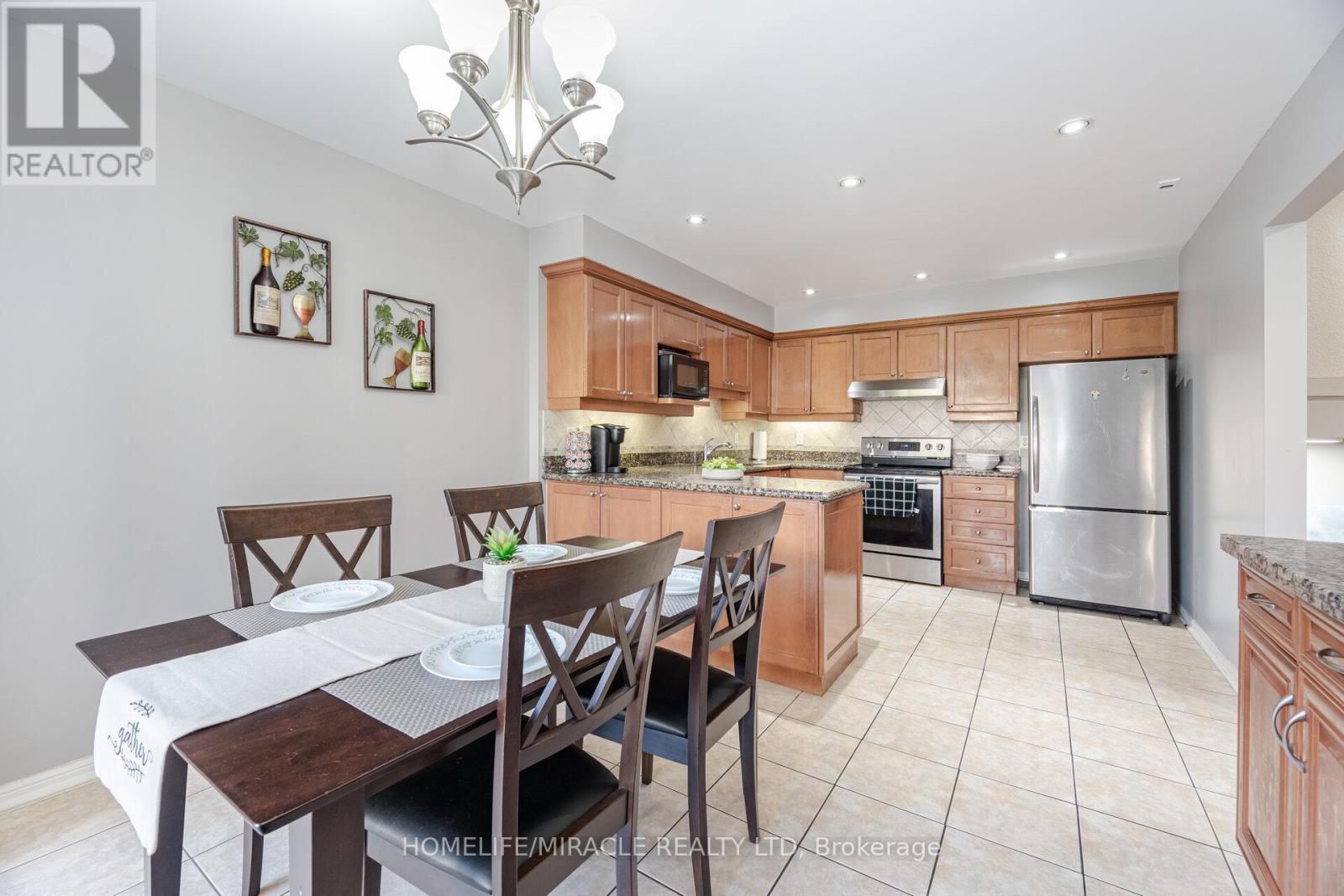 32 - 83 Mondeo Drive, Toronto (Malvern), Ontario  M1P 5B6 - Photo 18 - E12409454
