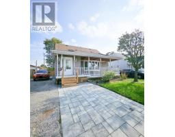 33 Woodhouse Crescent, Ajax (South East), Ca