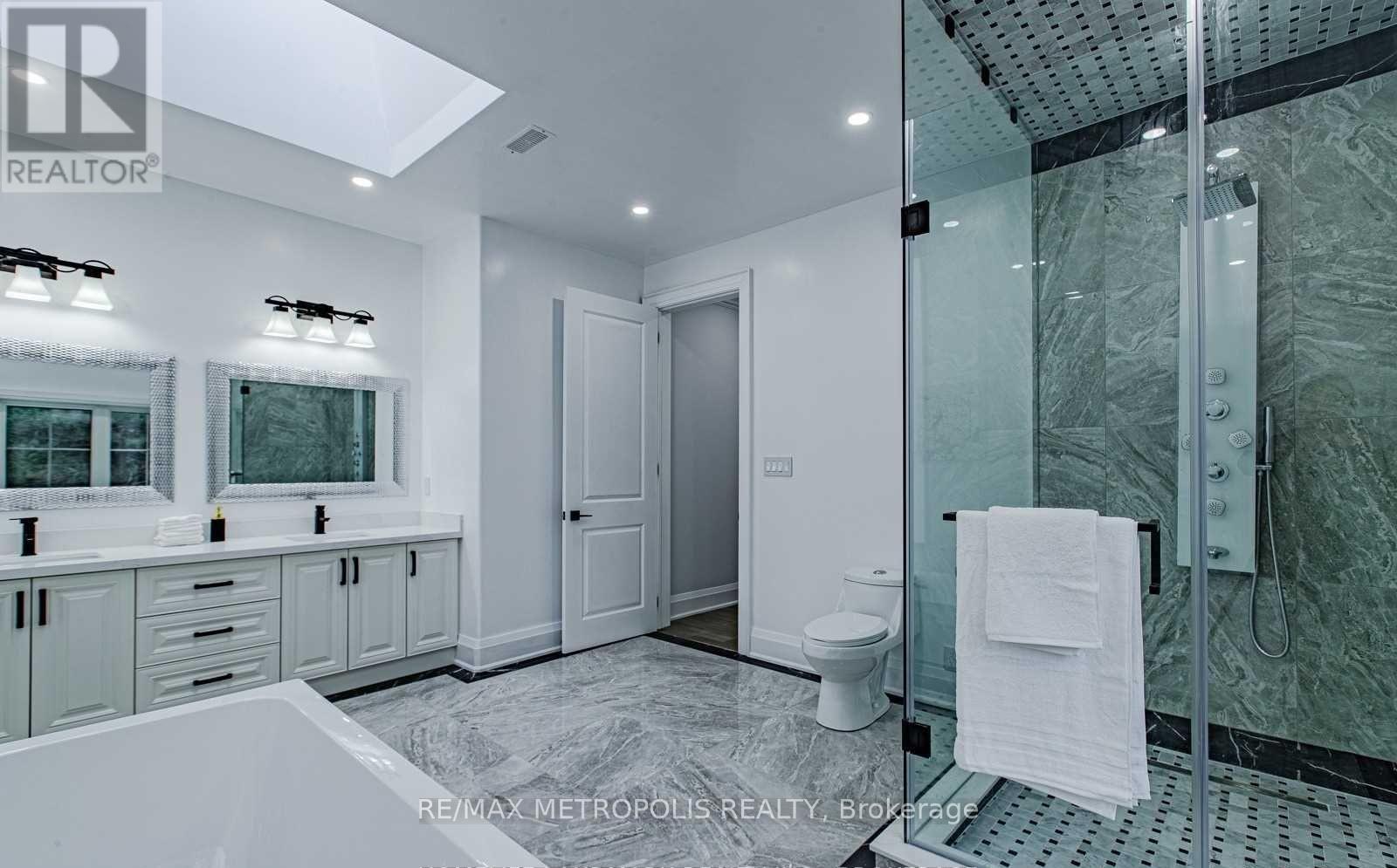 50 Bellefontaine Street, Toronto, Ontario  M1S 1J7 - Photo 15 - E12409493