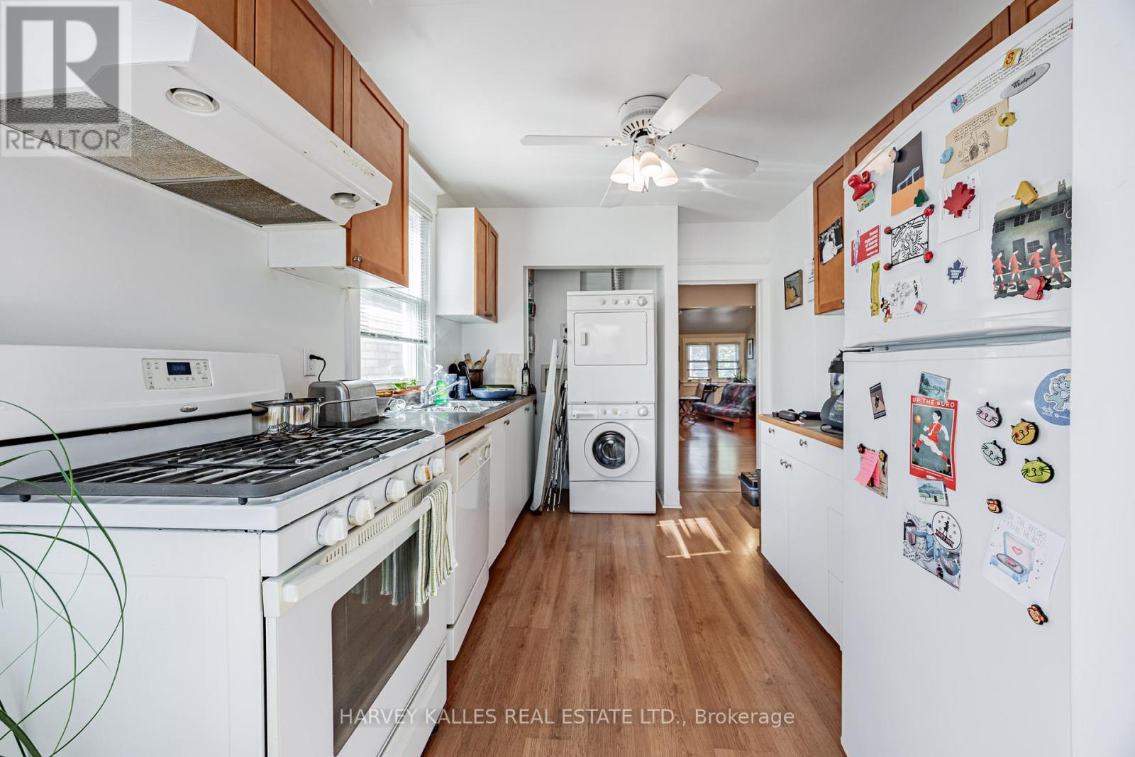 121 Blantyre Avenue, Toronto, Ontario  M1N 2R6 - Photo 13 - E12409510