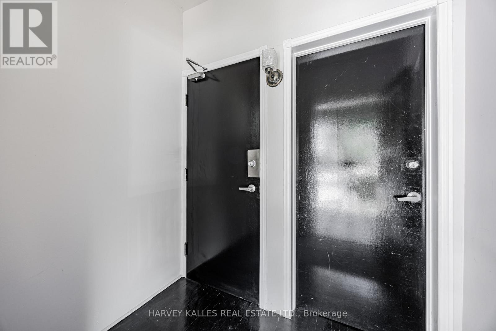 121 Blantyre Avenue, Toronto, Ontario  M1N 2R6 - Photo 19 - E12409510