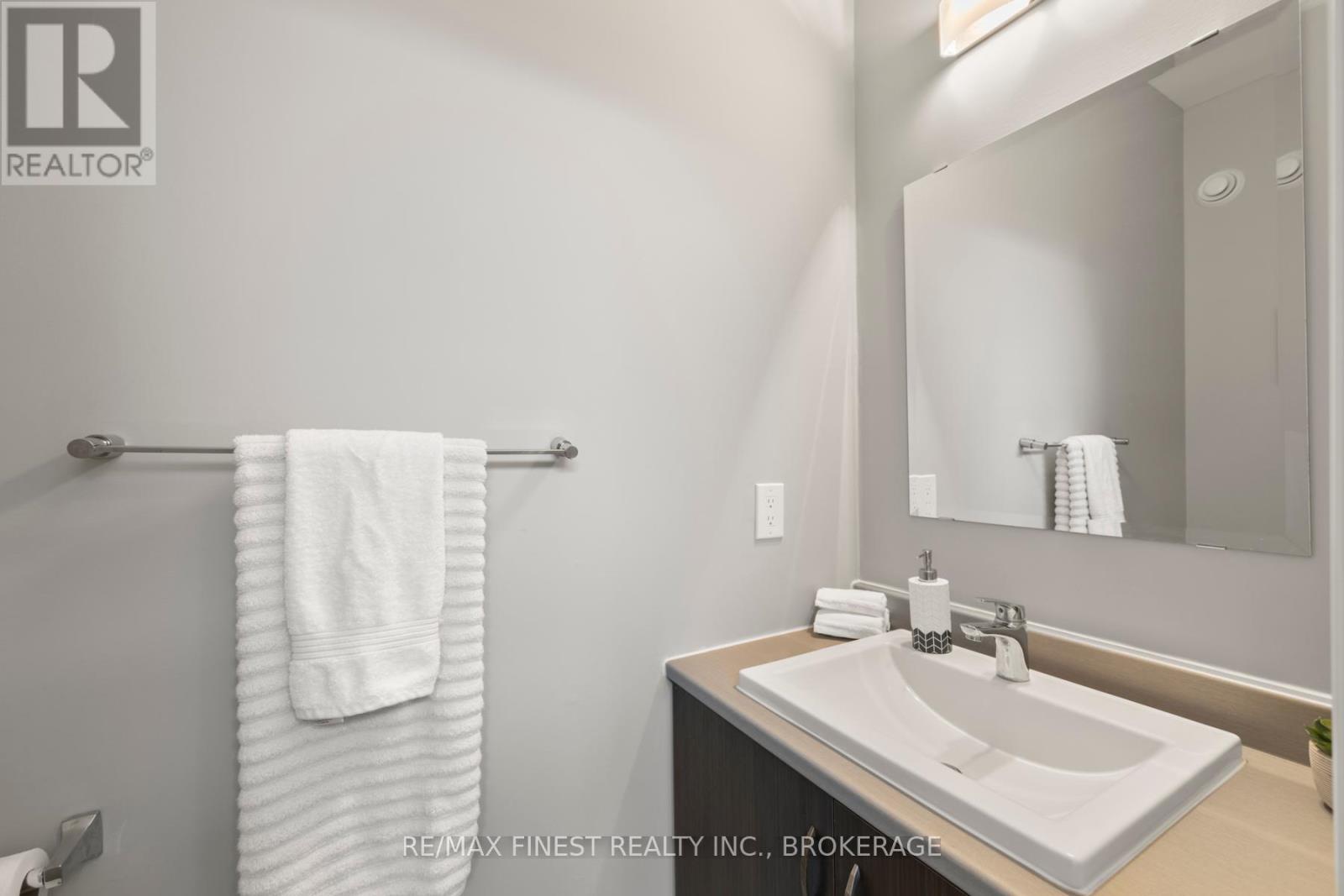 1376 Tremont Drive, Kingston, Ontario  K7P 0M6 - Photo 7 - X12388018