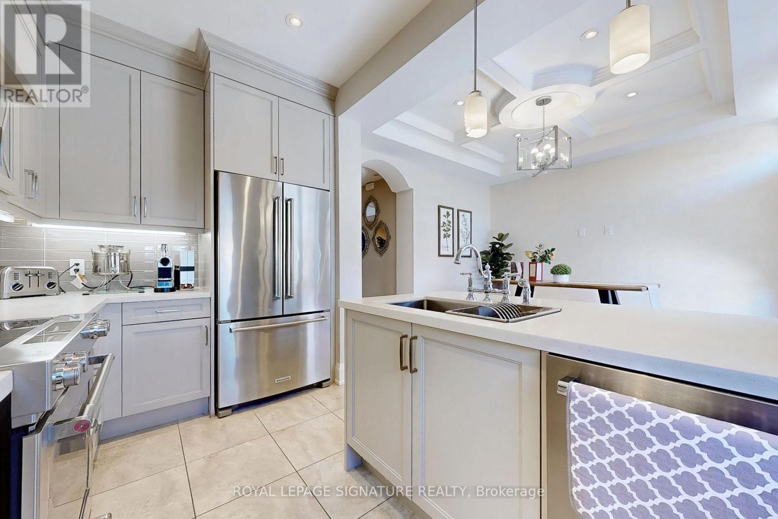 9966 Keele Street, Vaughan (Maple), Ontario  L6A 3Y5 - Photo 10 - N12409489