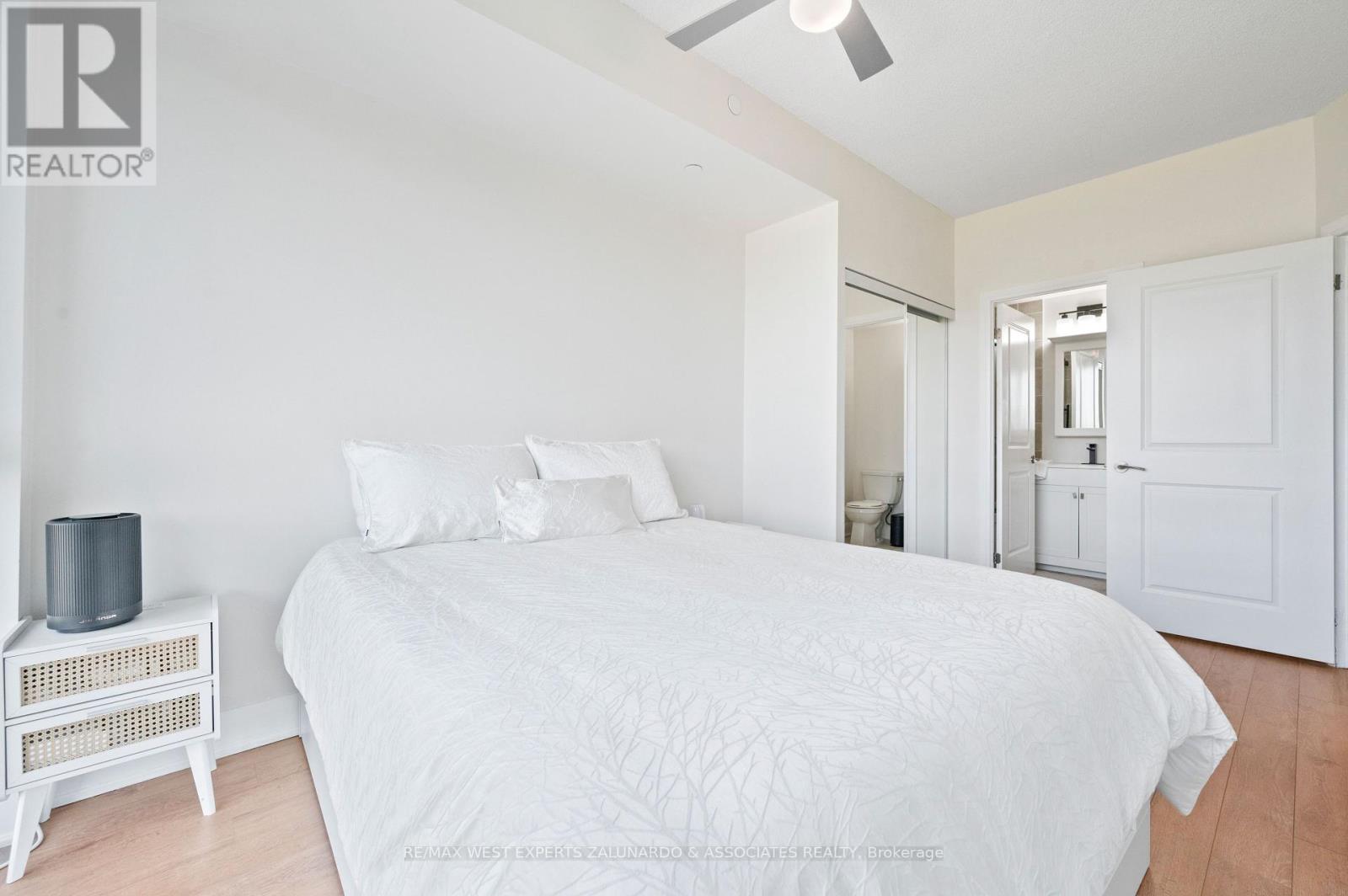 412 - 4700 Highway 7 Road, Vaughan (East Woodbridge), Ontario  L4L 0B4 - Photo 18 - N12409497