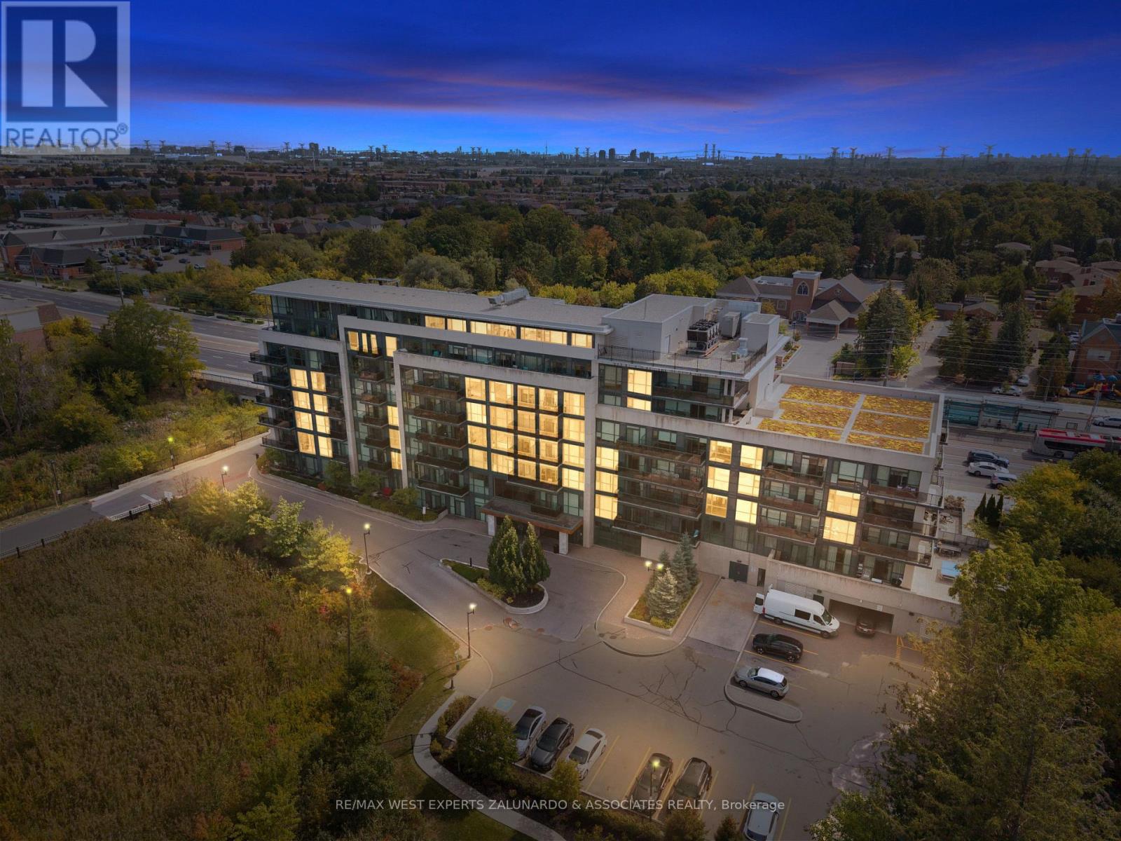 412 - 4700 Highway 7 Road, Vaughan (East Woodbridge), Ontario  L4L 0B4 - Photo 2 - N12409497