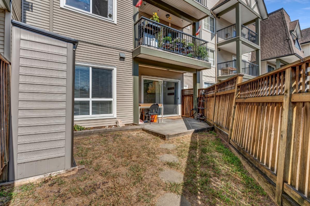 211 12083 92a Avenue, Surrey, British Columbia  V3V 8C8 - Photo 11 - R3049067