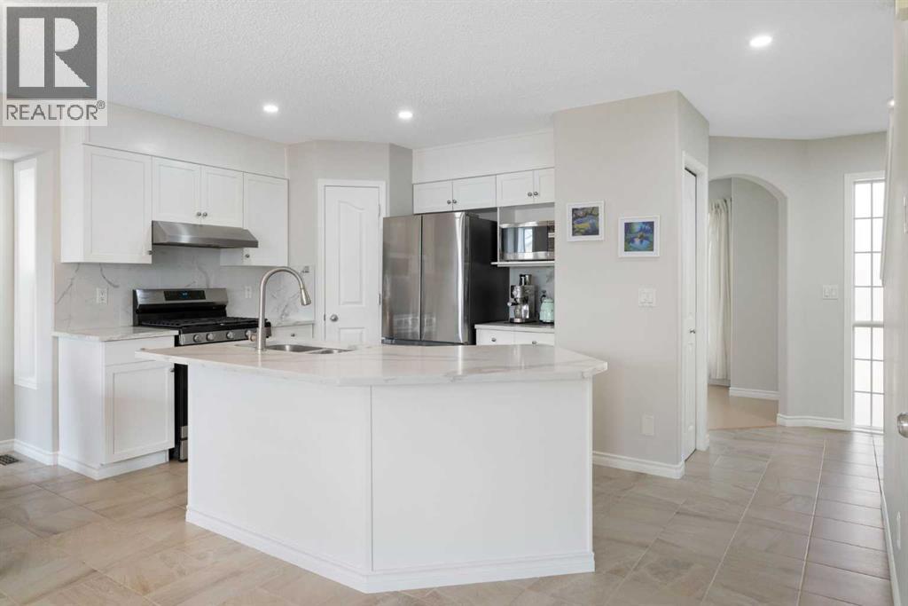 35 Royal Birch Road Nw, Calgary, Alberta  T3G 5K5 - Photo 10 - A2255315