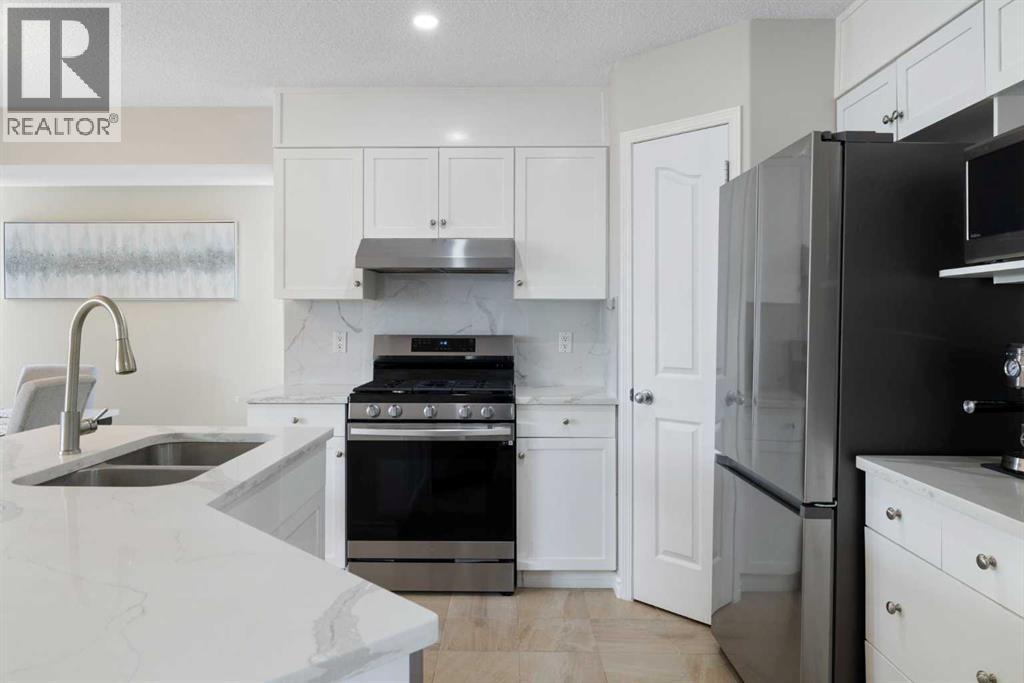 35 Royal Birch Road Nw, Calgary, Alberta  T3G 5K5 - Photo 11 - A2255315