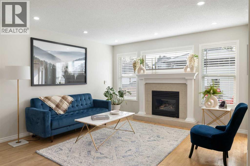 35 Royal Birch Road Nw, Calgary, Alberta  T3G 5K5 - Photo 5 - A2255315