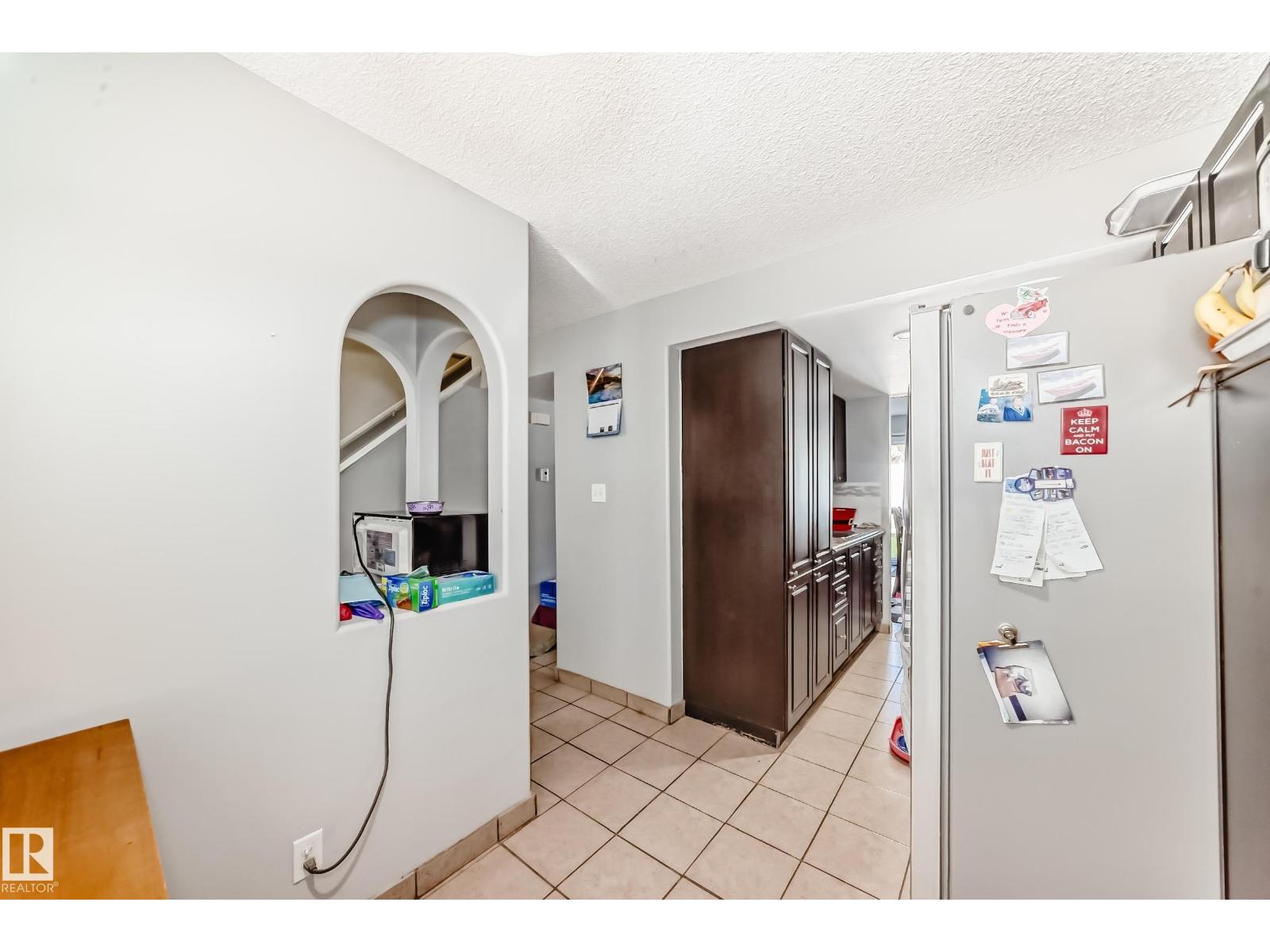 53 Lakewood Vg Nw, Edmonton, Alberta  T6K 2B3 - Photo 13 - E4458125