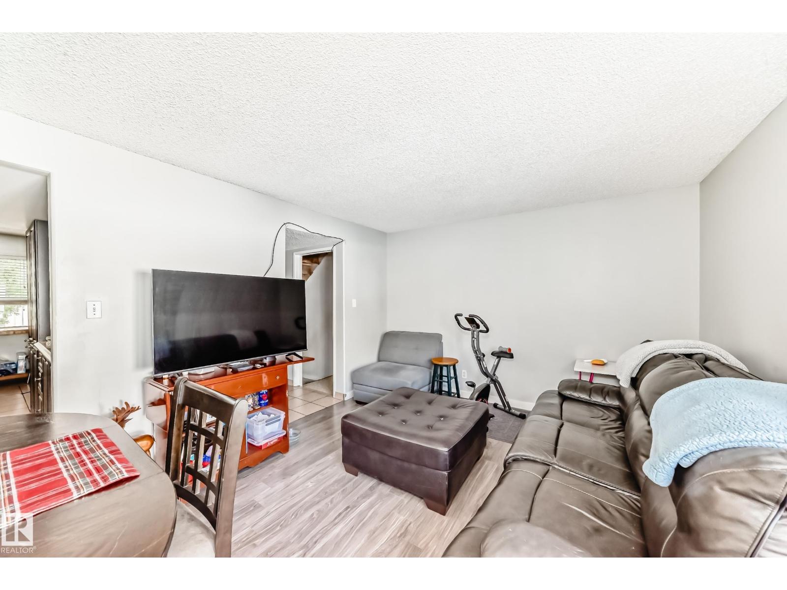 53 Lakewood Vg Nw, Edmonton, Alberta  T6K 2B3 - Photo 14 - E4458125