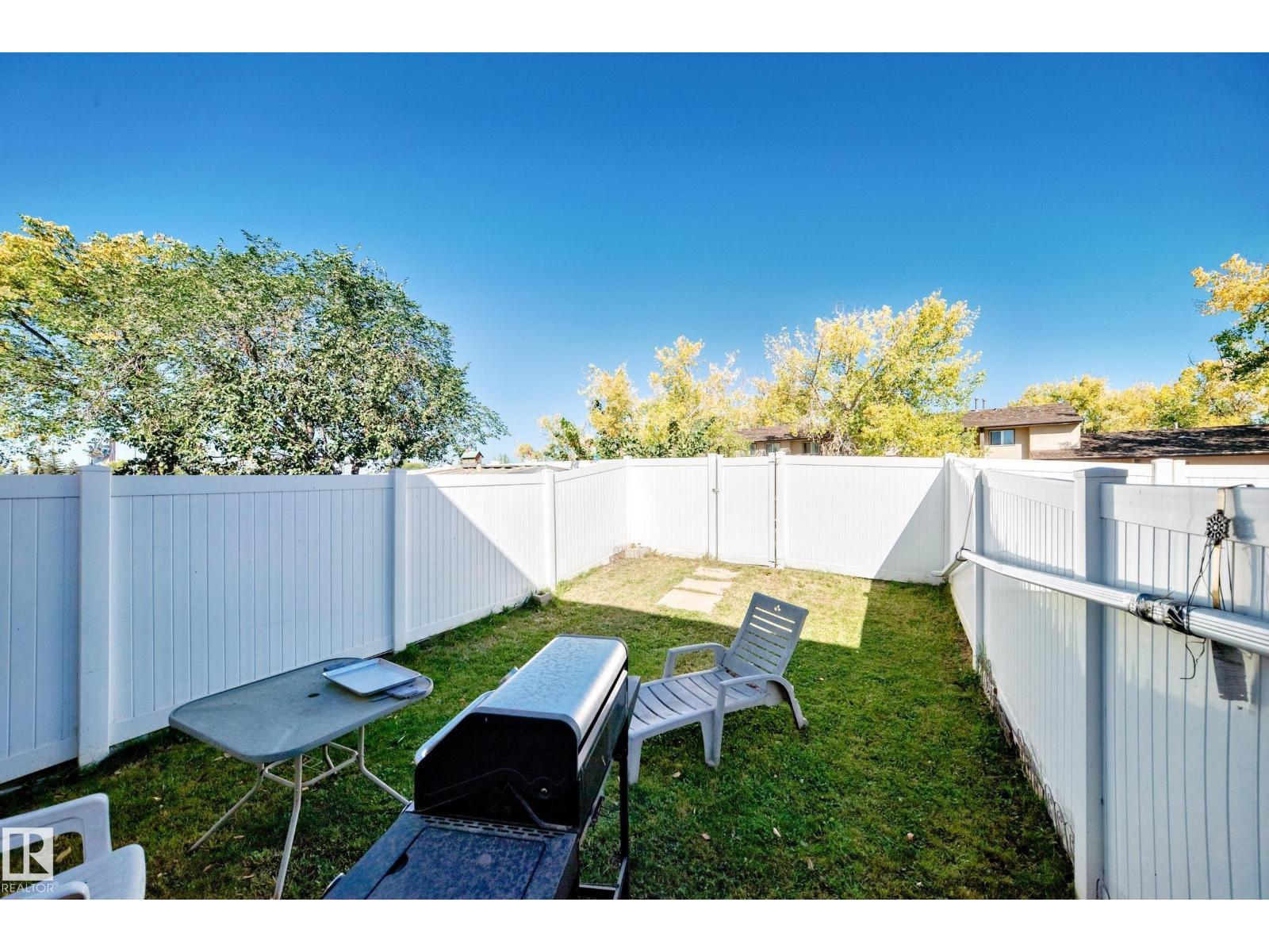 53 Lakewood Vg Nw, Edmonton, Alberta  T6K 2B3 - Photo 36 - E4458125