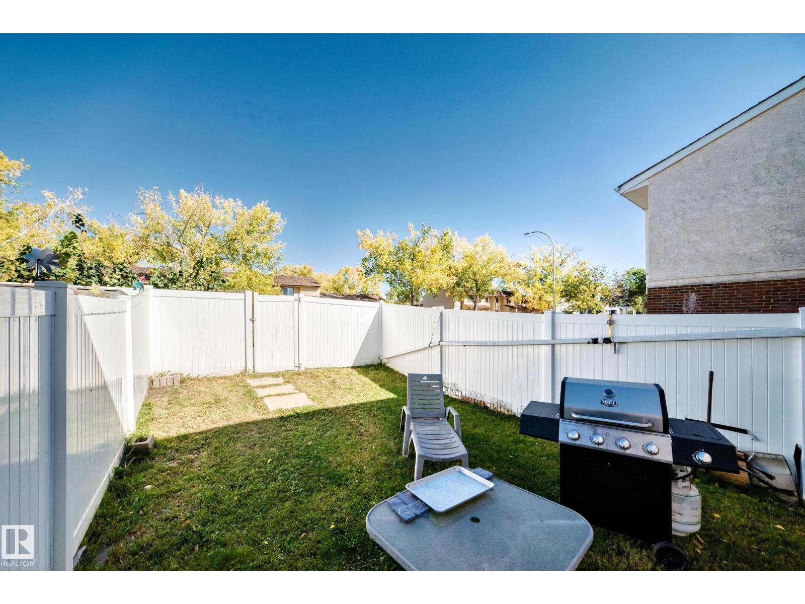 53 Lakewood Vg Nw, Edmonton, Alberta  T6K 2B3 - Photo 37 - E4458125