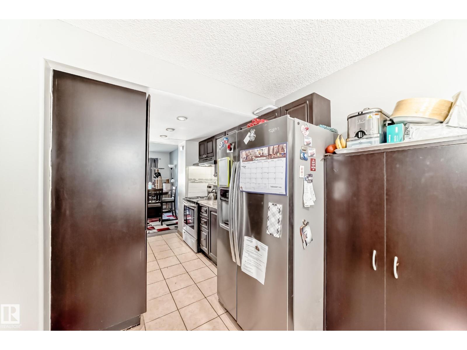 53 Lakewood Vg Nw, Edmonton, Alberta  T6K 2B3 - Photo 7 - E4458125