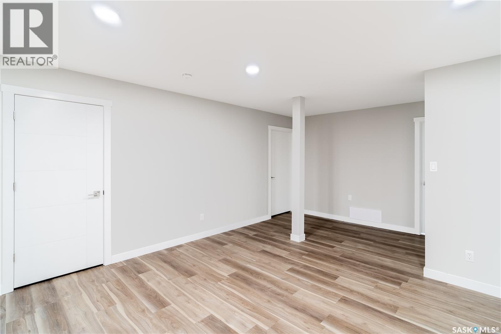 4829 E Keller Avenue, Regina, Saskatchewan  S4V 3S6 - Photo 29 - SK018629