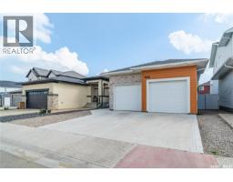 4829 E Keller Avenue The Towns, Regina, Ca
