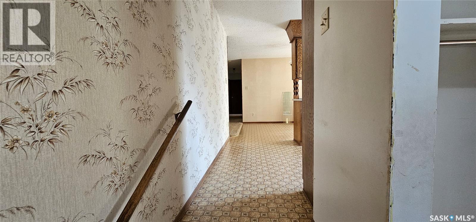 28 Kennedy Street, Mistatim, Saskatchewan  S0E 1B0 - Photo 9 - SK018619