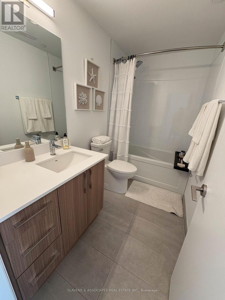 25 - 15 Brenthall Avenue, Toronto, Ontario  M2R 1W1 - Photo 11 - C12409579