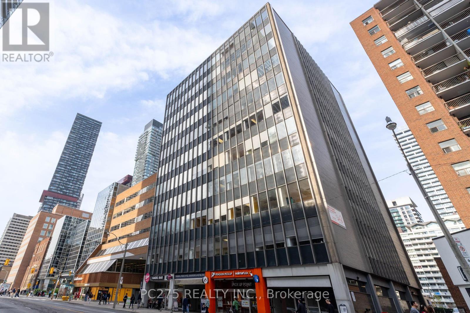 708 - 120 Eglinton Avenue E, Toronto, Ontario  M4P 1E2 - Photo 3 - C12409598