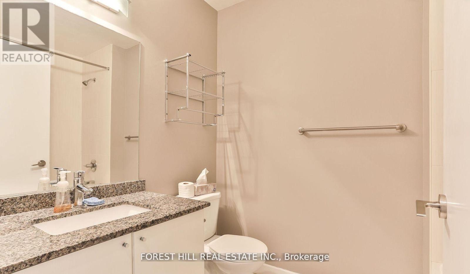 2605 - 18 Harbour Street, Toronto, Ontario  M5J 2Z6 - Photo 4 - C12409623