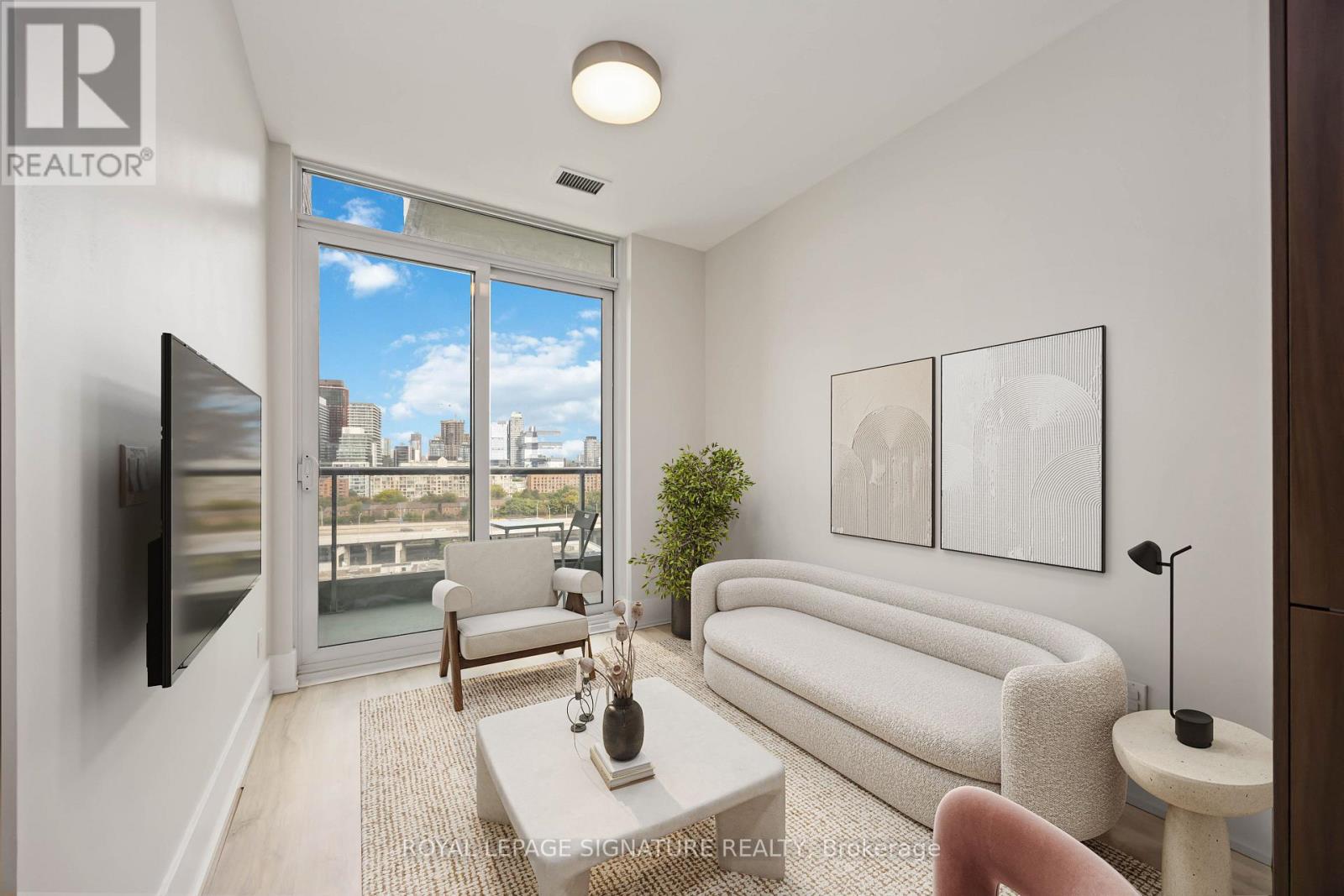G Ph 29 - 1 Edgewater Drive, Toronto, Ontario  M5A 0L1 - Photo 7 - C12409717