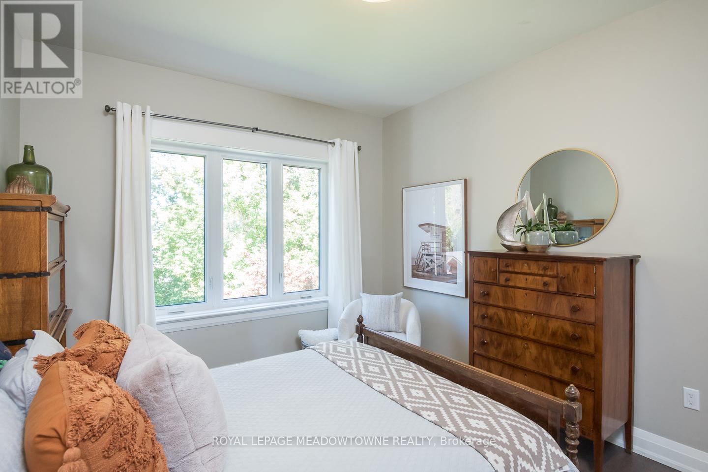 29 Barton Street, Milton, Ontario  L9T 1C7 - Photo 30 - W12409466