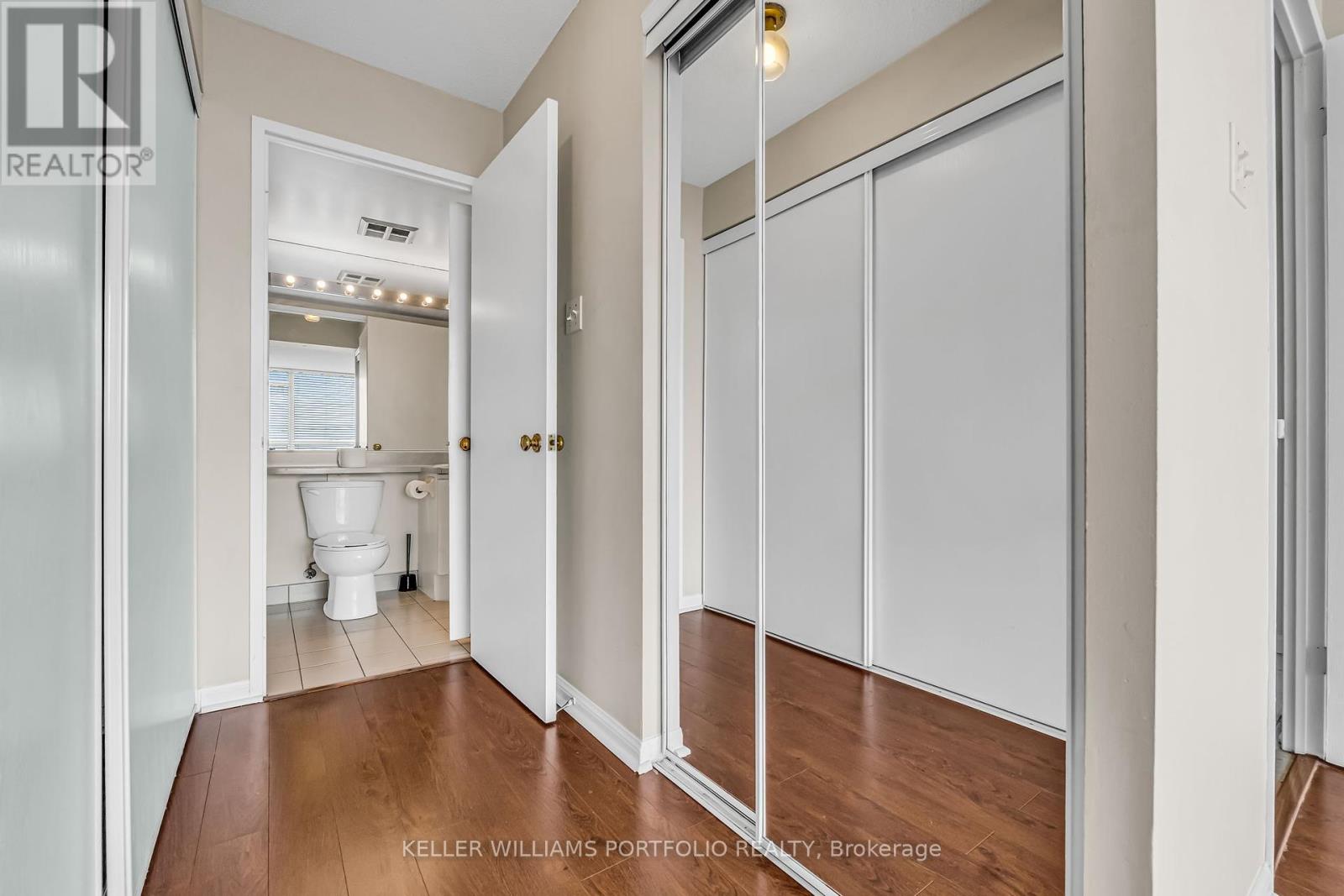 501 - 10 Laurelcrest Street, Brampton, Ontario  L6S 5Y3 - Photo 7 - W12409507