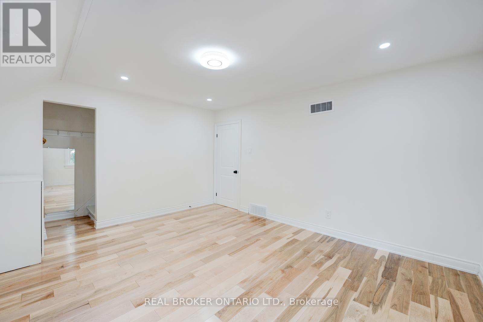 Lorem Ipsum Dolor Sit Amet,, Toronto, Ontario  M9A  - Photo 19 - DEMO28875770