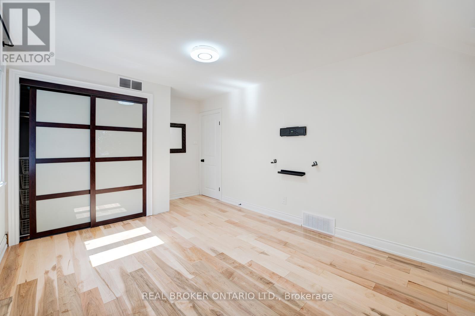 Lorem Ipsum Dolor Sit Amet,, Toronto, Ontario  M9A  - Photo 27 - DEMO28875770