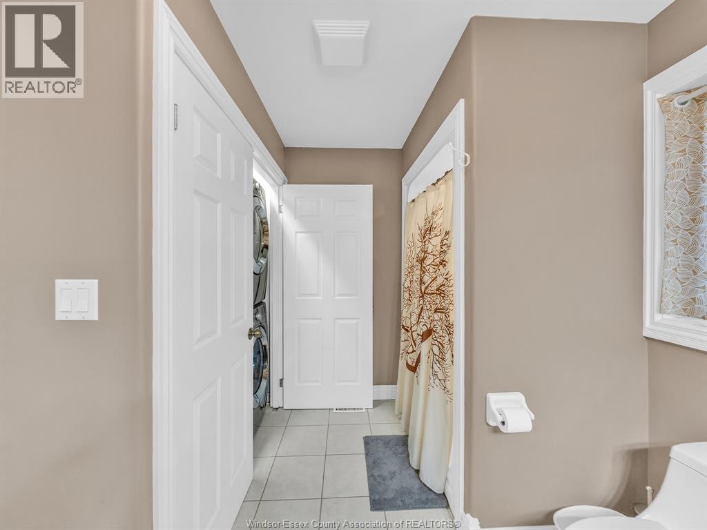 770 Point Pelee Dr, Leamington, Ontario  N8H 3V4 - Photo 15 - 25023726