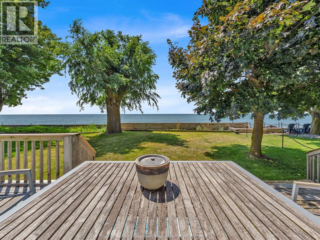 770 Point Pelee Dr, Leamington, Ontario  N8H 3V4 - Photo 35 - 25023726