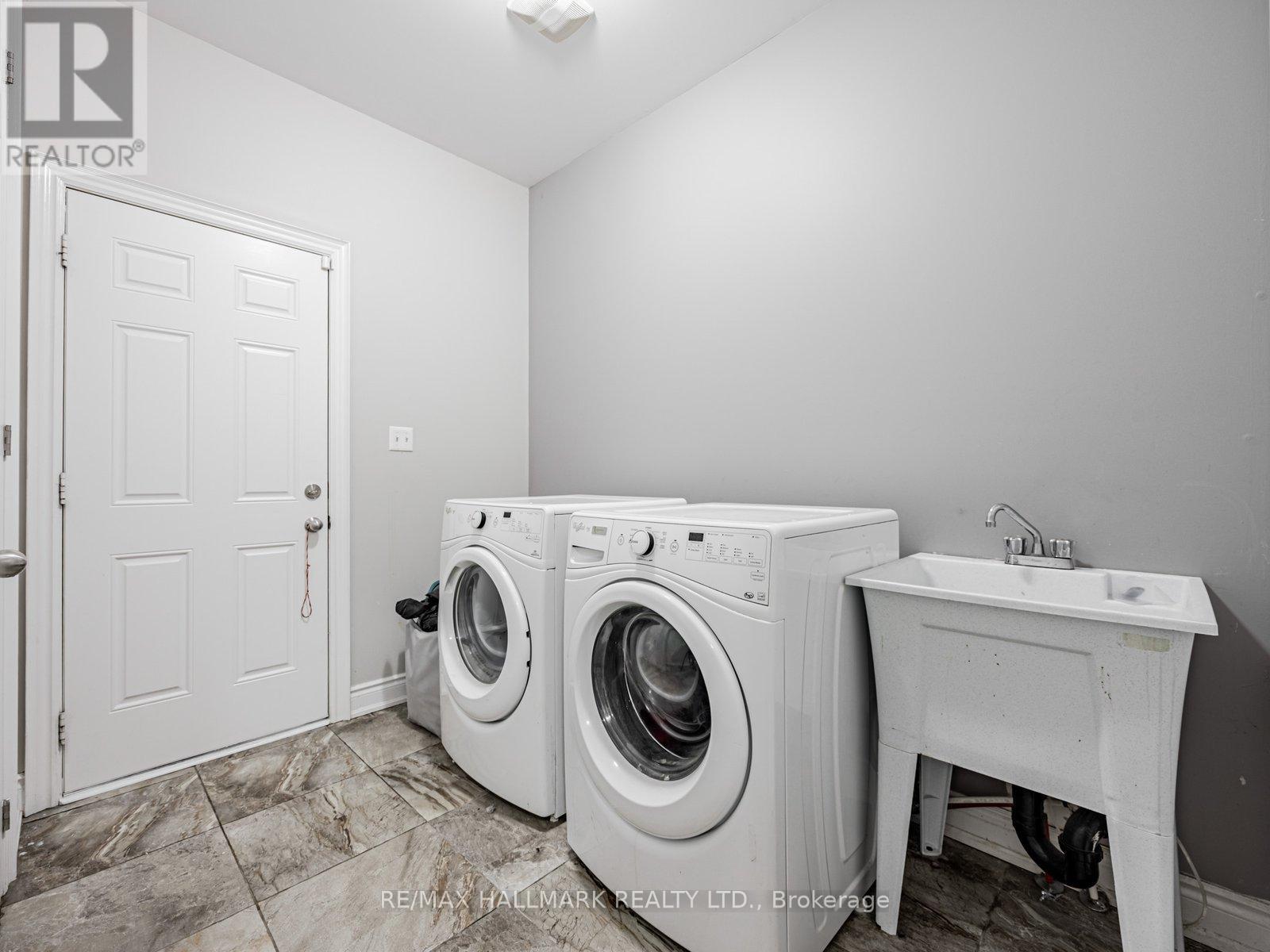 2417 Secreto Drive, Oshawa (Windfields), Ontario  L1L 0H6 - Photo 8 - E12409663